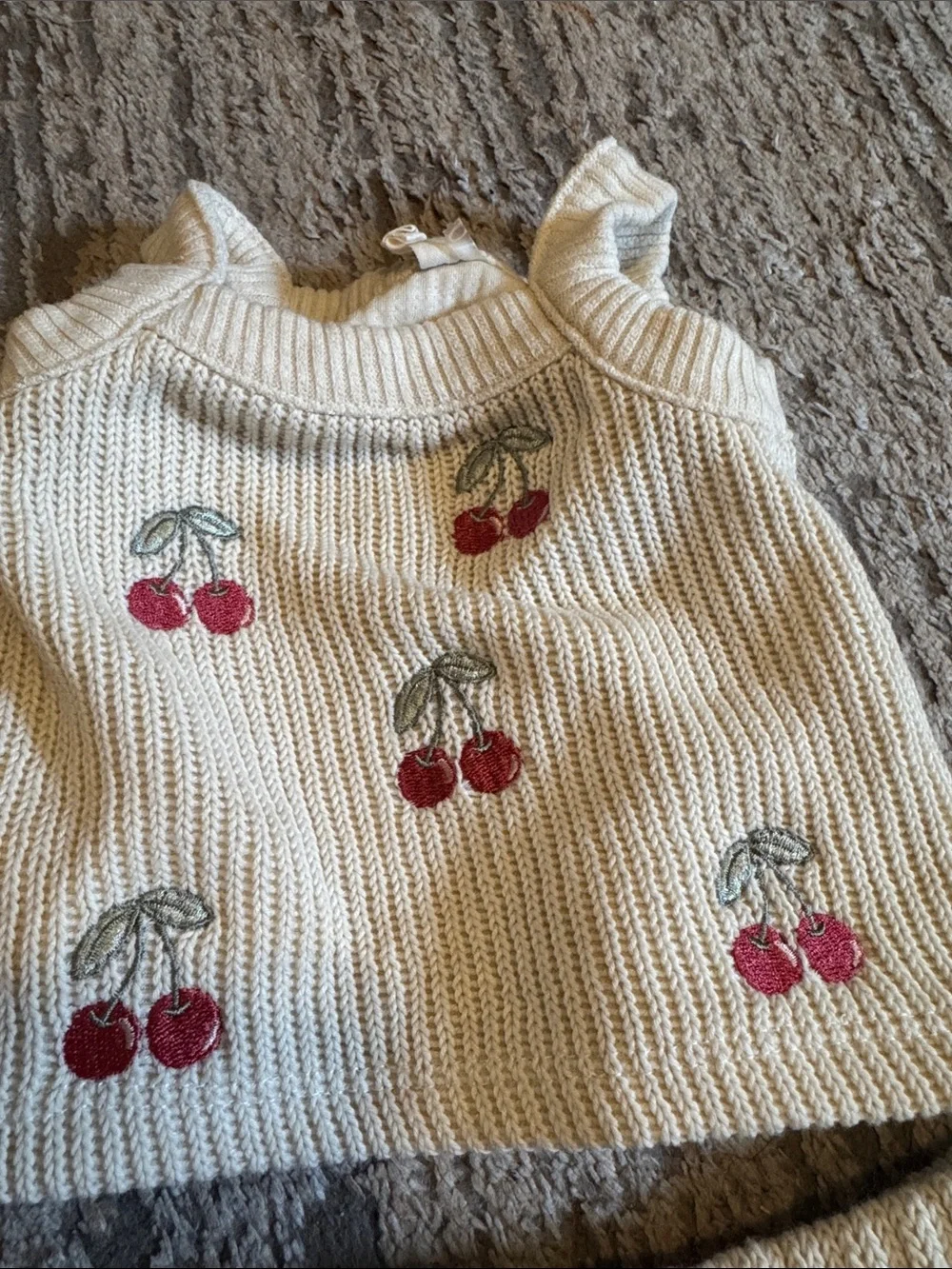 Cream Knit Cherry Tank and Ruffle Shorts Set - Kids 6-9 month